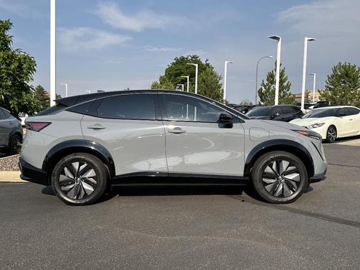 2024 Nissan ARIYA ENGAGE
