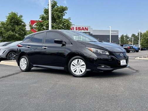 2025 Nissan Leaf S