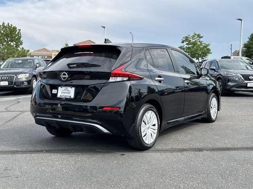 2025 Nissan Leaf S