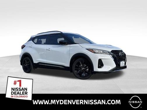 2021 Nissan Kicks SR