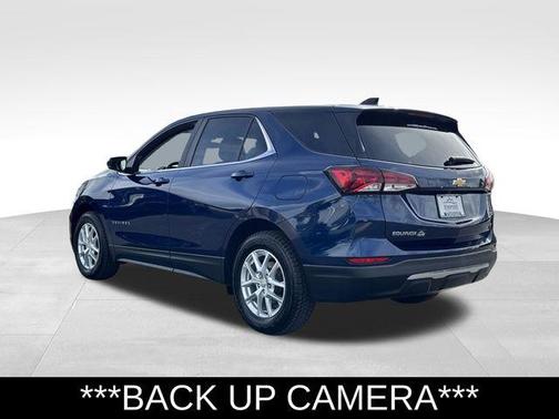 Blue Glow Metallic 2022 Chevrolet Equinox 1LT
