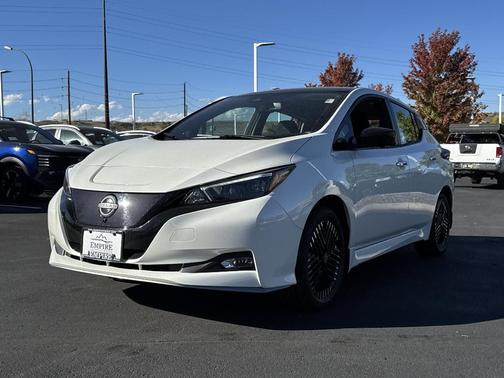 2025 Nissan Leaf SV PLUS