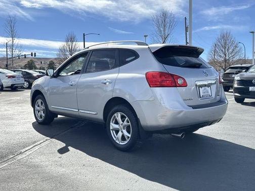 2011 Nissan Rogue SV