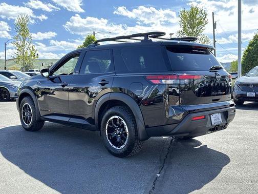 2025 Nissan Pathfinder Rock Creek