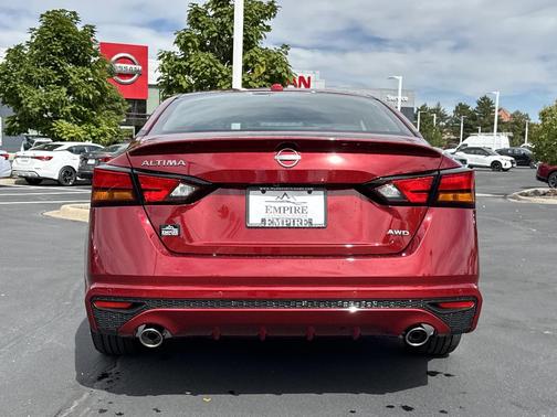 2025 Nissan Altima SV