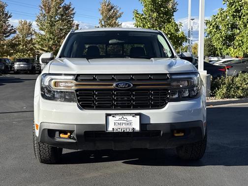 2023 Ford Maverick Lariat