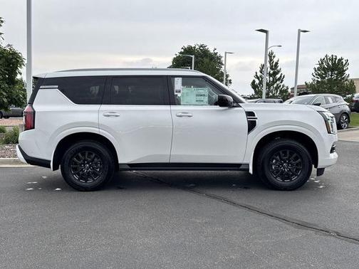 2025 Nissan Armada SV