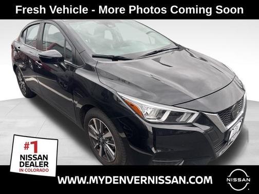 Super Black Metallic 2021 Nissan Versa 1.6 SV