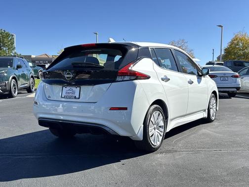2024 Nissan Leaf S