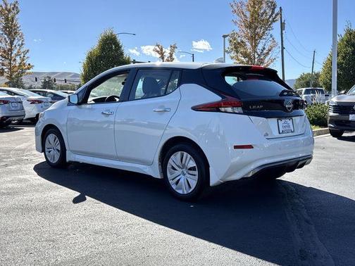 2024 Nissan Leaf S