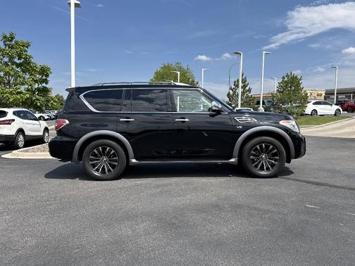 2017 Nissan Armada Platinum