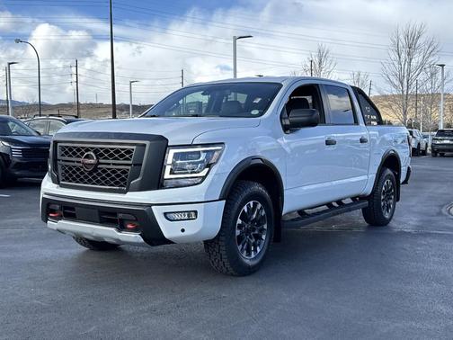 2023 Nissan Titan PRO-4X