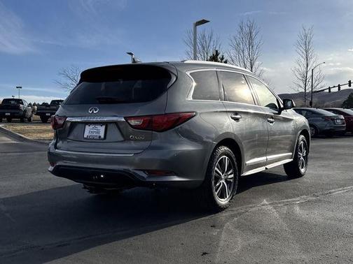 2016 INFINITI QX60 Base