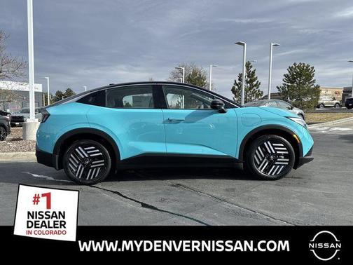 2t Tur Blk Roof 2026 Nissan Leaf SV+