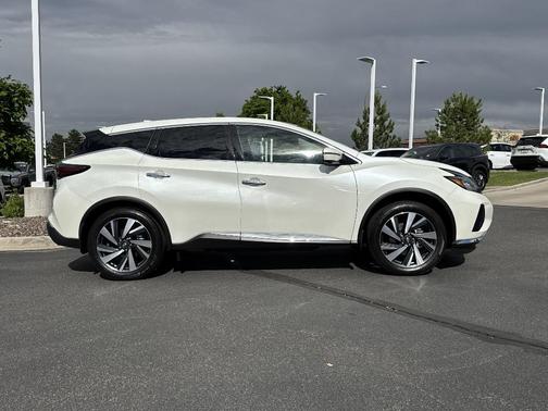 2024 Nissan Murano SL