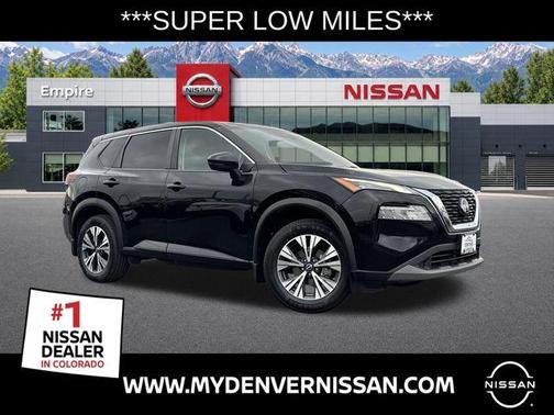 Super Black 2022 Nissan Rogue SV