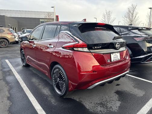 2024 Nissan Leaf SV PLUS