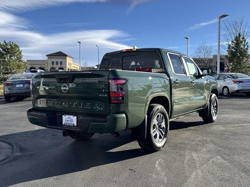 2026 Nissan Frontier SV