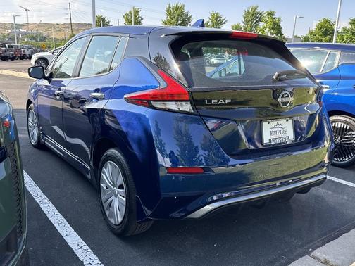 2023 Nissan Leaf S