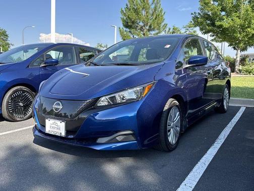 2023 Nissan Leaf S