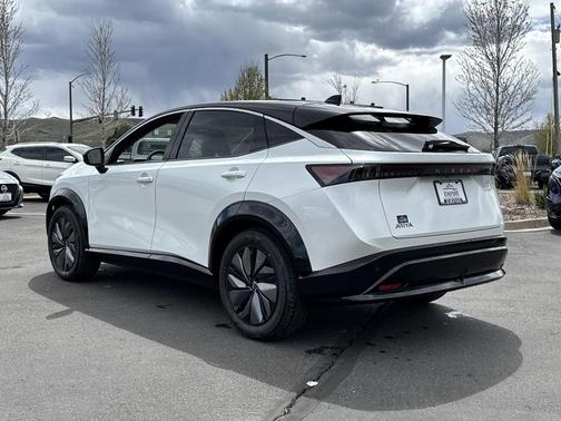 2025 Nissan ARIYA ENGAGE