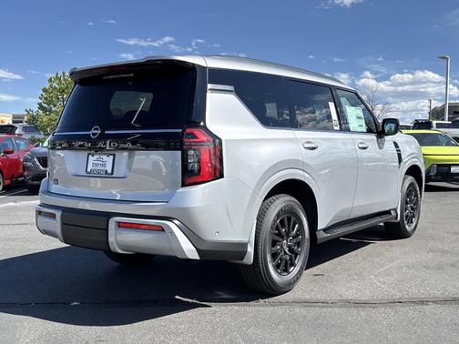 2025 Nissan Armada SV