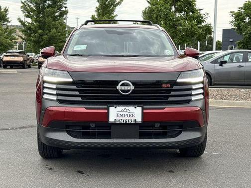 2025 Nissan Kicks SR