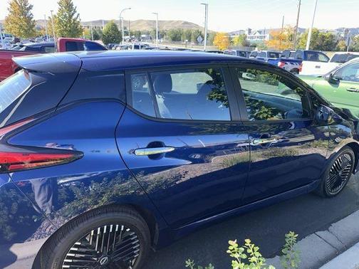 2024 Nissan Leaf SV PLUS