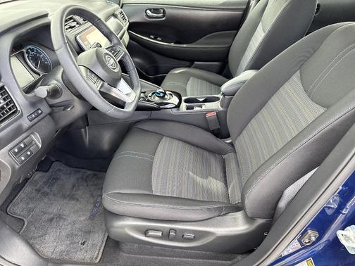 2024 Nissan Leaf SV PLUS