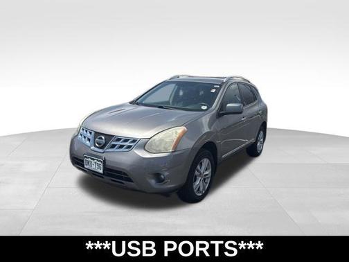 Platinum Graphite Metallic 2013 Nissan Rogue SV