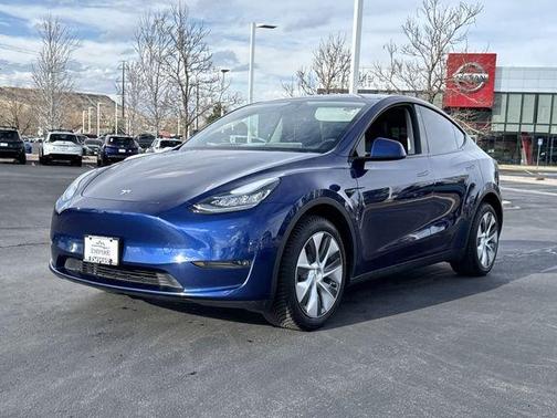 2023 Tesla Model Y Long Range