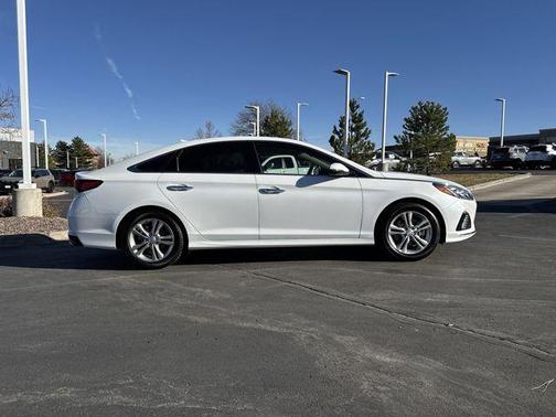 2019 Hyundai SONATA Limited