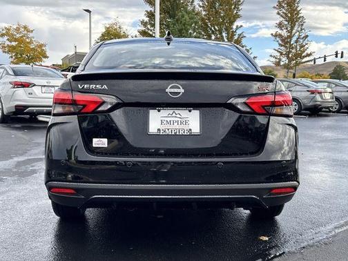 2025 Nissan Versa 1.6 SR