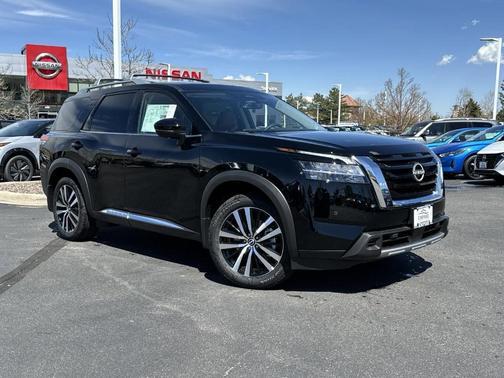 2025 Nissan Pathfinder Platinum