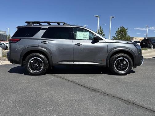 2025 Nissan Pathfinder Rock Creek