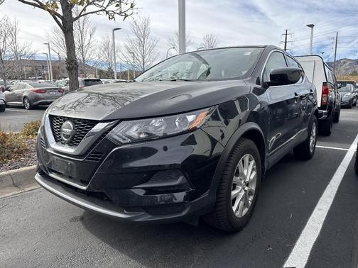2021 Nissan Rogue Sport S