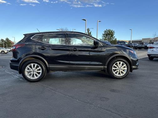 2021 Nissan Rogue Sport S