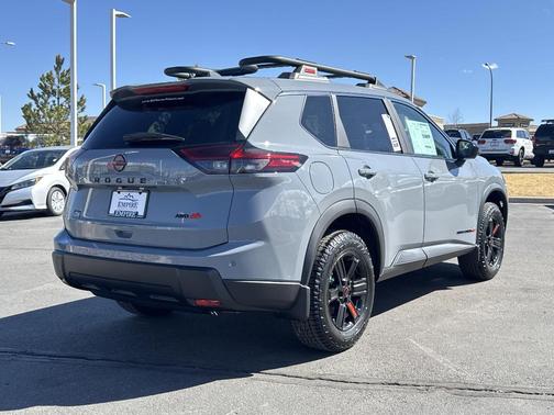 2025 Nissan Rogue Rock Creek