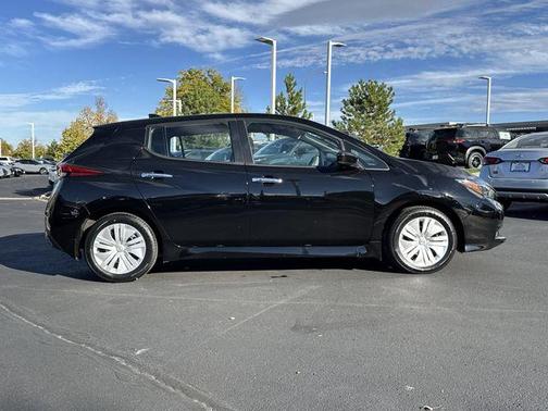 2024 Nissan Leaf S