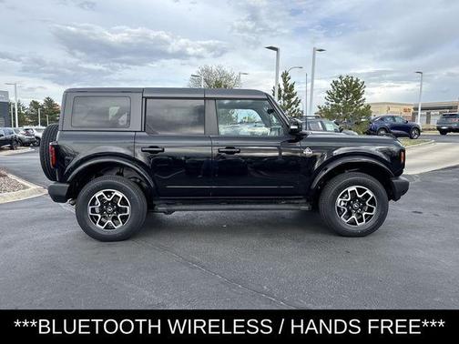 Shadow Black 2022 Ford Bronco Outer Banks