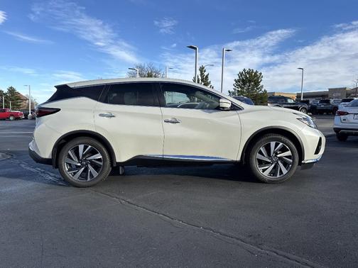 2023 Nissan Murano SL