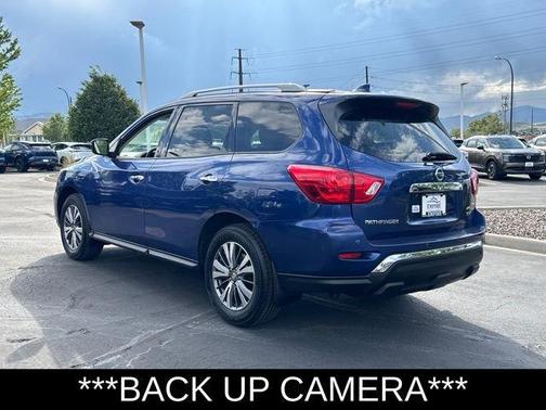 Caspian Blue 2019 Nissan Pathfinder SV