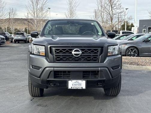 2022 Nissan Frontier S