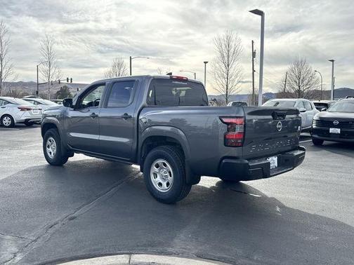 2022 Nissan Frontier S