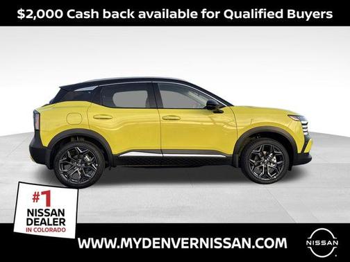 2t Ylw Blk Roof 2026 Nissan Kicks SR