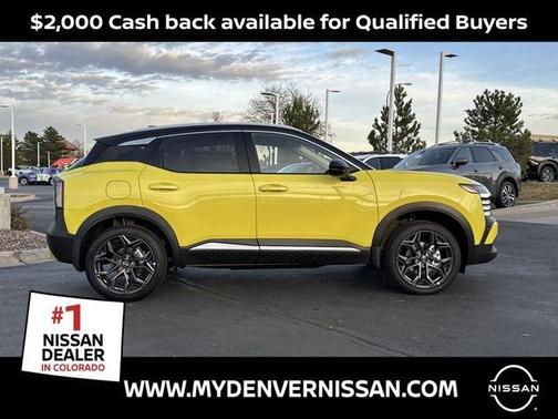 2t Ylw Blk Roof 2026 Nissan Kicks SR