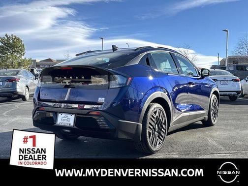 Deep Ocean Blue 2026 Nissan Leaf PLATINUM+