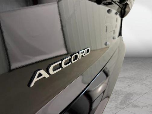2025 Honda Accord LX 1.5T