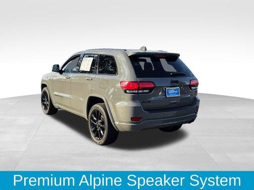 Sting-Gray Clearcoat 2021 Jeep Grand Cherokee Laredo