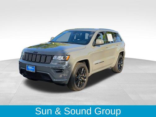 Sting-Gray Clearcoat 2021 Jeep Grand Cherokee Laredo